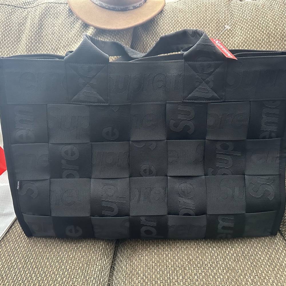 NWT Supreme Woven Tote